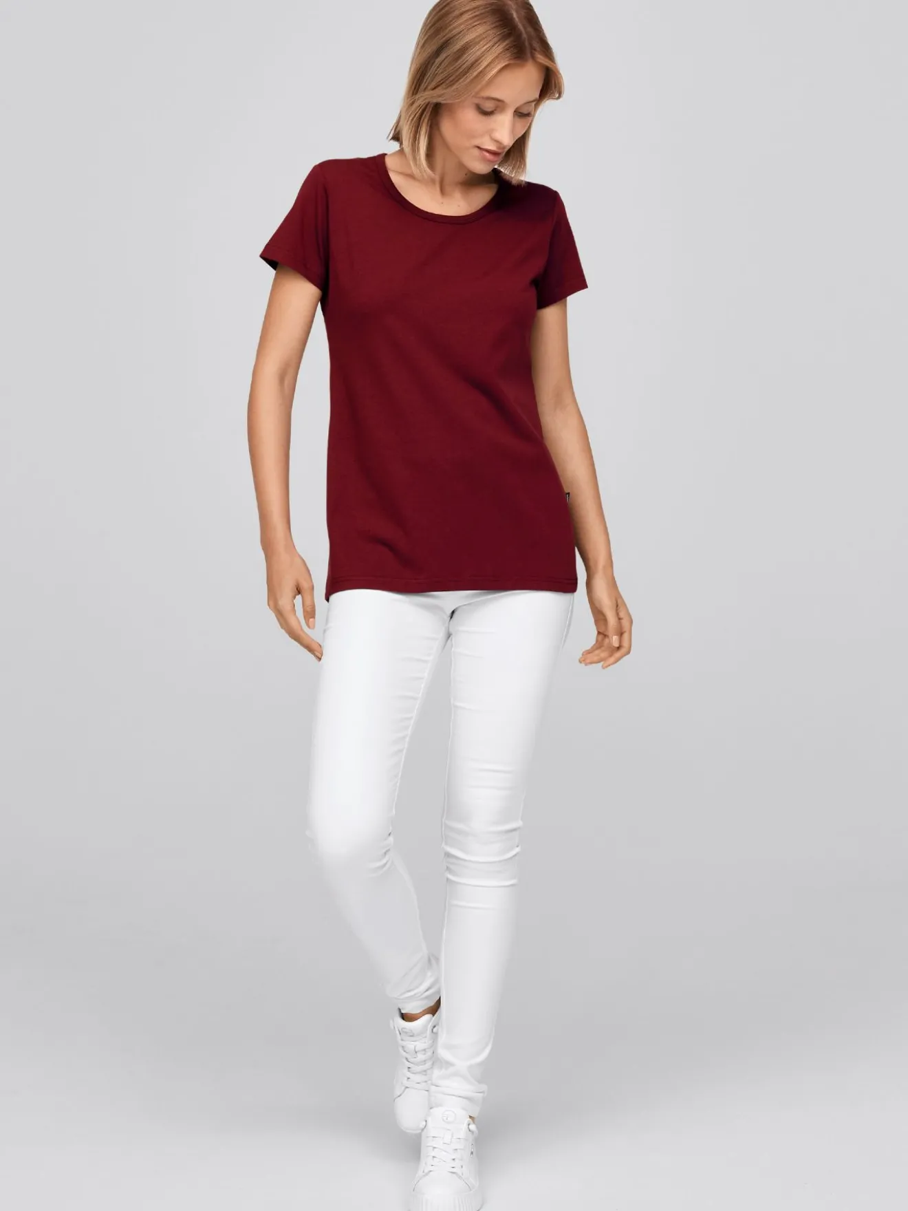 Damen T-Shirt CORIA mit längerer Rückenpartie