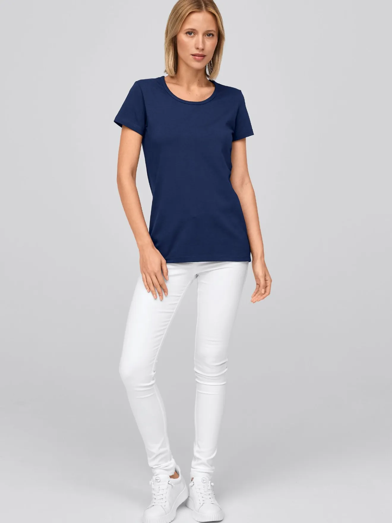 Damen T-Shirt CORIA mit längerer Rückenpartie