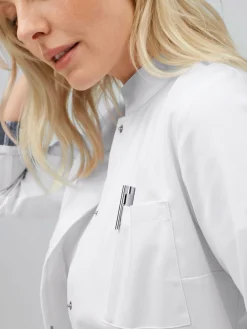 Kurzmantel mit Farbdetails ATESSA